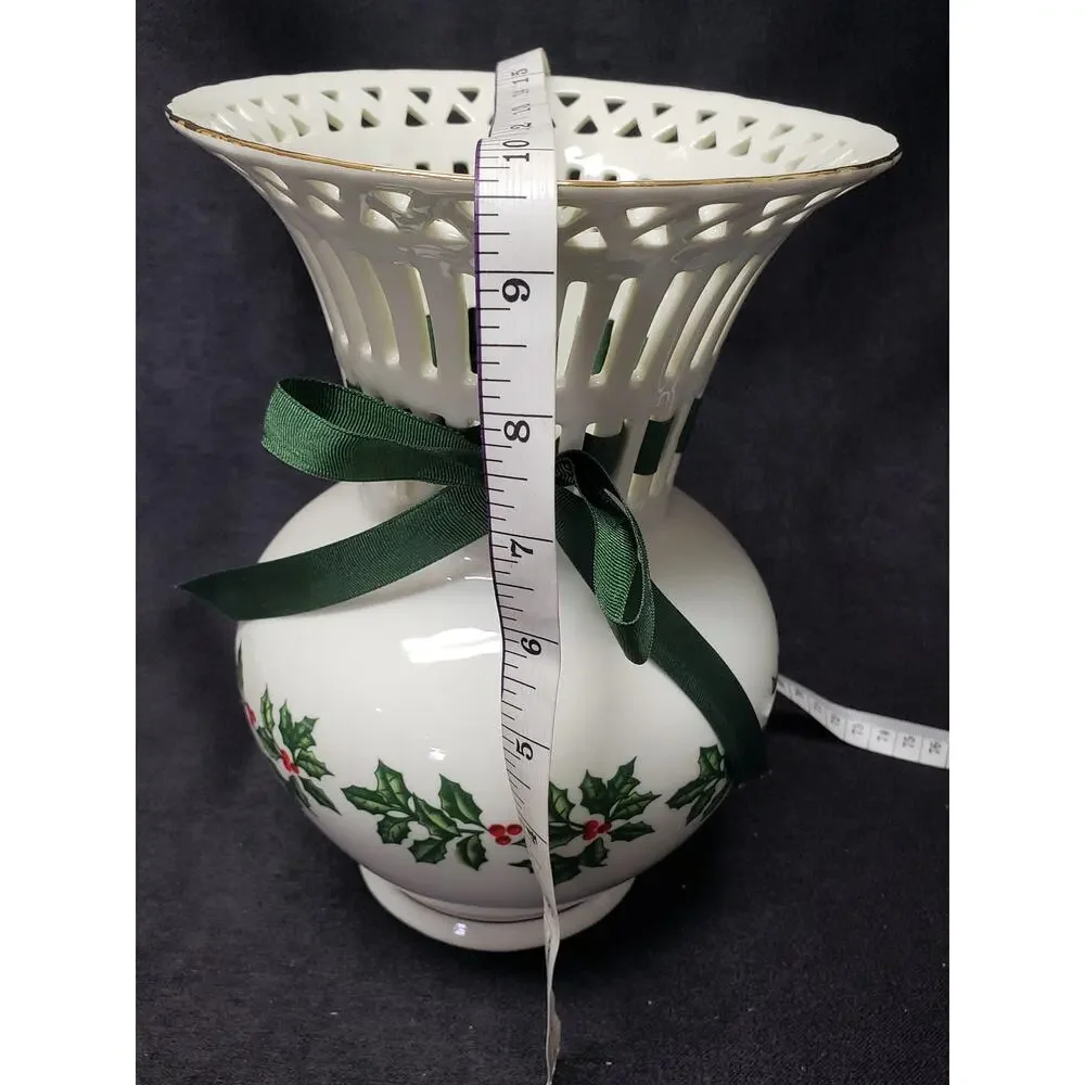 Formalities Holly Collection Latticework Porcelain Christmas Vase Gold Trim 10